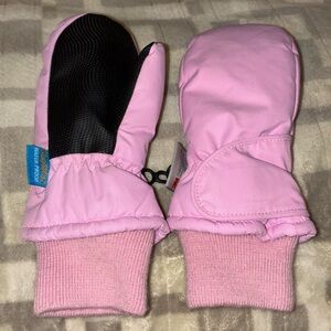 Size XS pink insulated snow mittens nwot